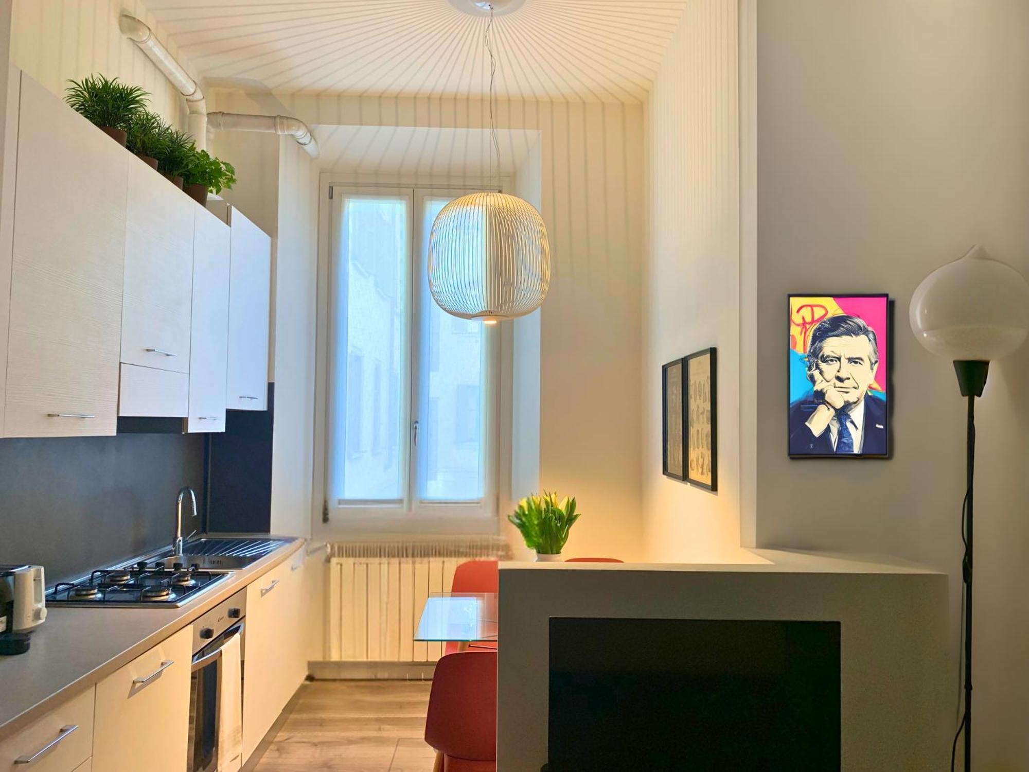Vfh Bellotti Downtown Apartment